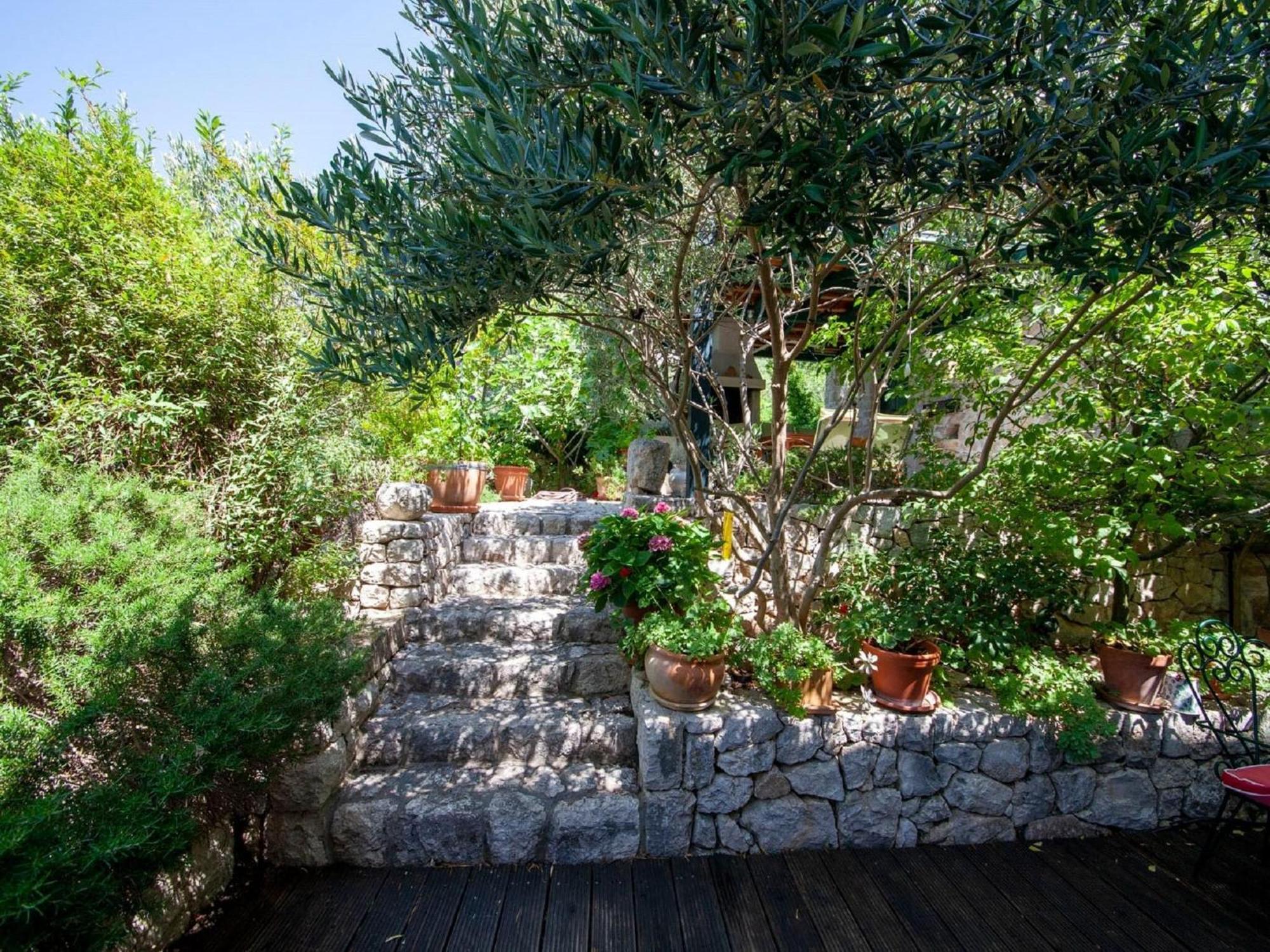 Luxurious Holiday Home In Makarska With Jacuzzi Zewnętrze zdjęcie